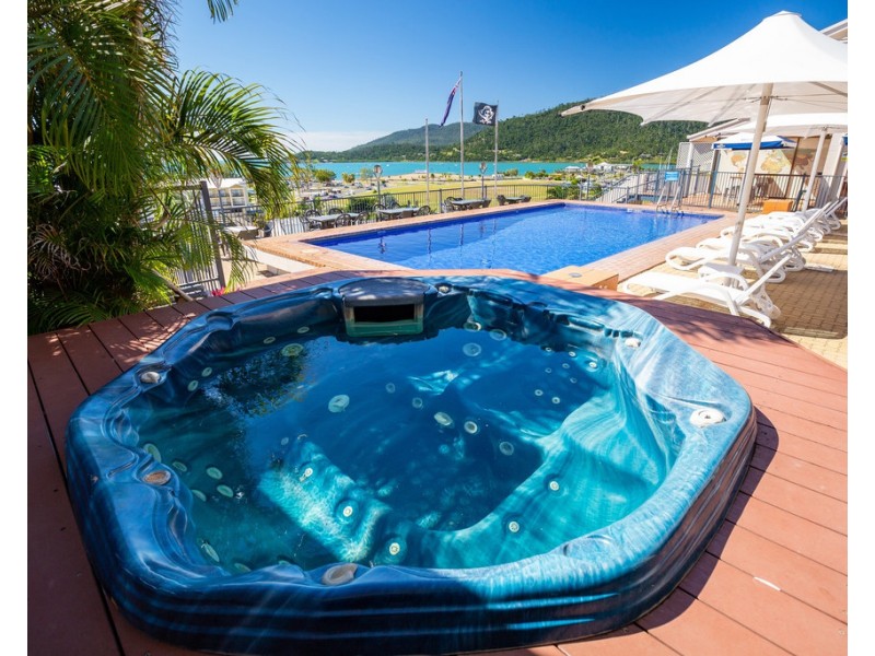 7 and 7A/5 Golden Orchid Drive, Airlie Beach QLD 4802