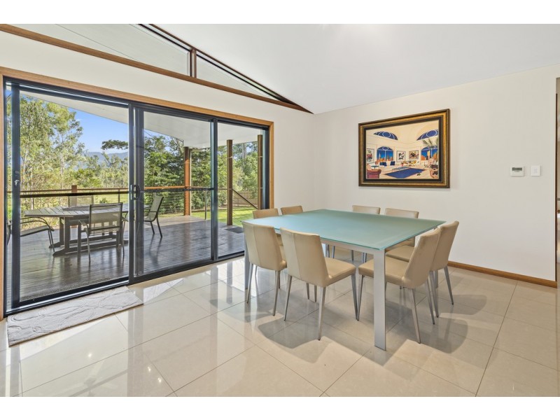 154 Kookaburra Drive, Cannon Valley QLD 4800