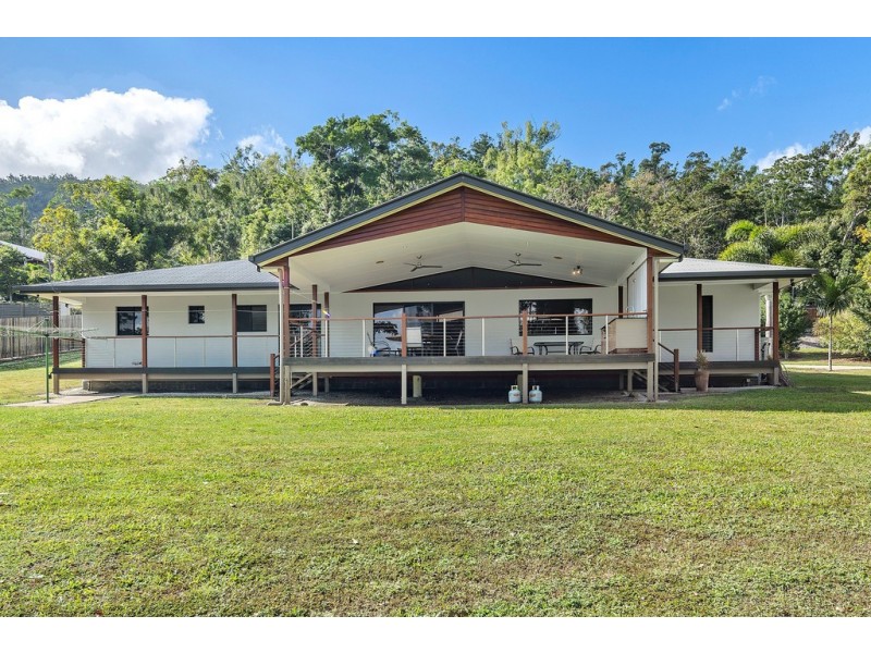 154 Kookaburra Drive, Cannon Valley QLD 4800