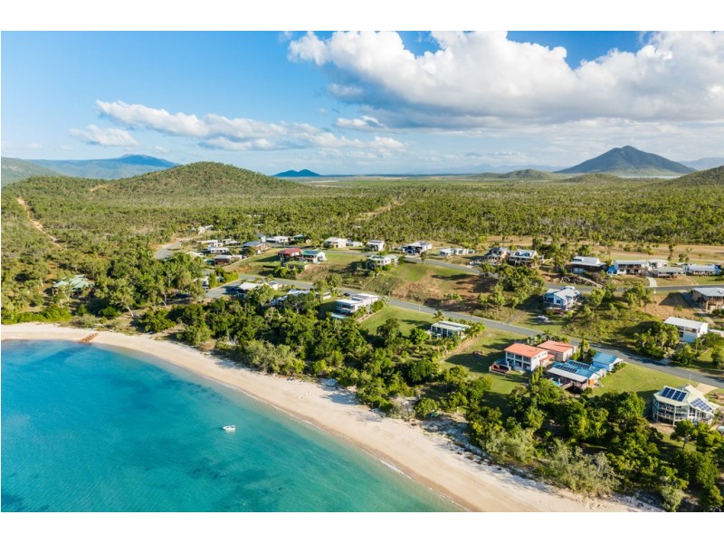 19 Gloucester Avenue, Hideaway Bay QLD 4800