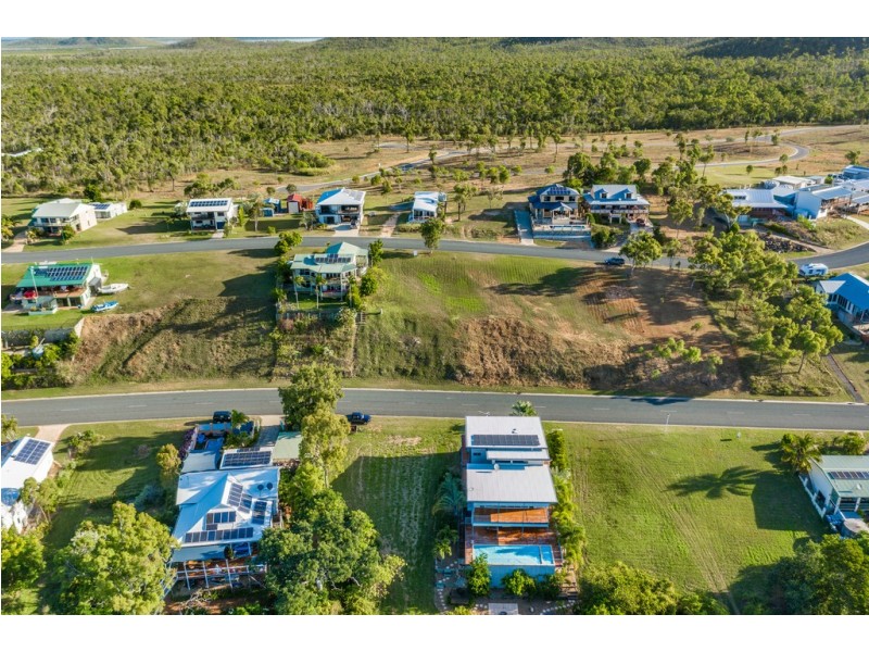19 Gloucester Avenue, Hideaway Bay QLD 4800