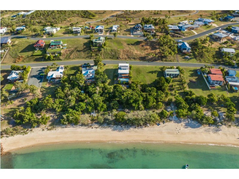 19 Gloucester Avenue, Hideaway Bay QLD 4800