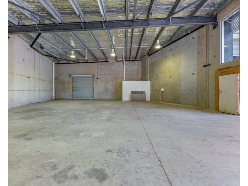 5/6 Myer Lasky Drive, Cannonvale QLD 4802