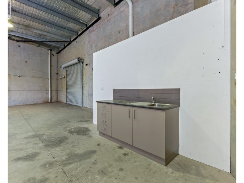 5/6 Myer Lasky Drive, Cannonvale QLD 4802