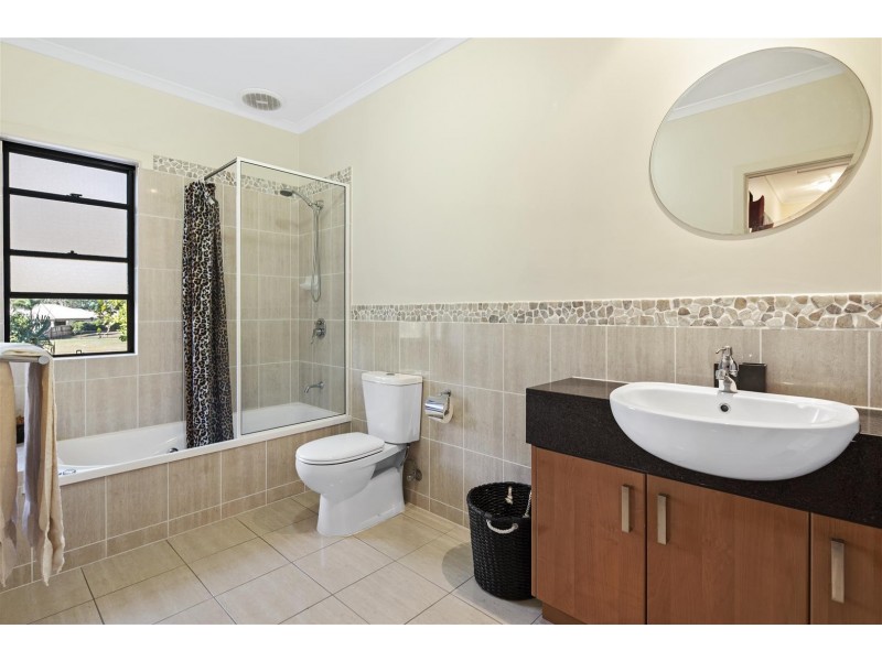 103/25 Abell Road, Cannonvale QLD 4802