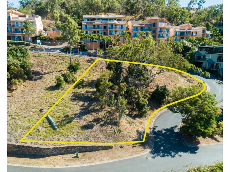 4 Nara Avenue, Airlie Beach QLD 4802
