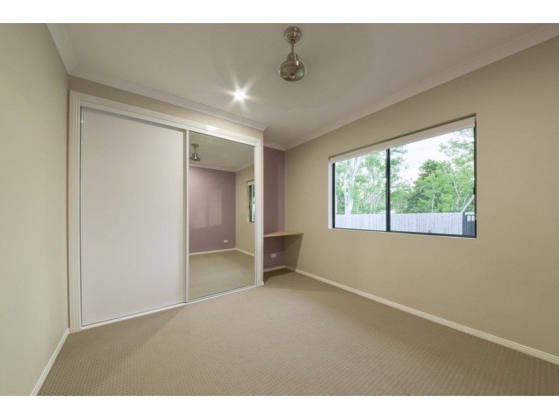 17 Hidden Court, Cannonvale QLD 4802