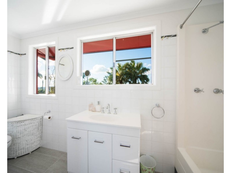 127 Camm Road, Mount Julian QLD 4800