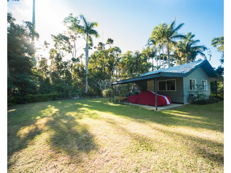 127 Camm Road, Mount Julian QLD 4800