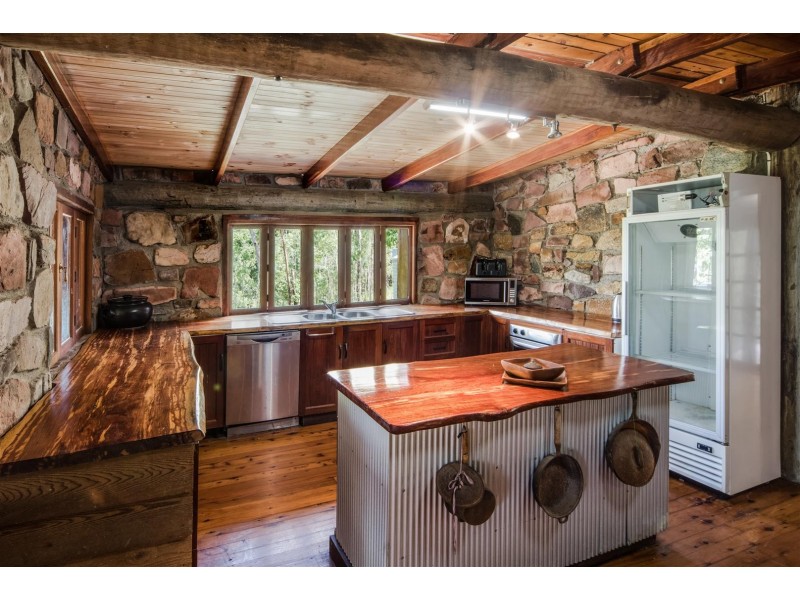 93 Bonnie Springs Road, Myrtlevale QLD 4800