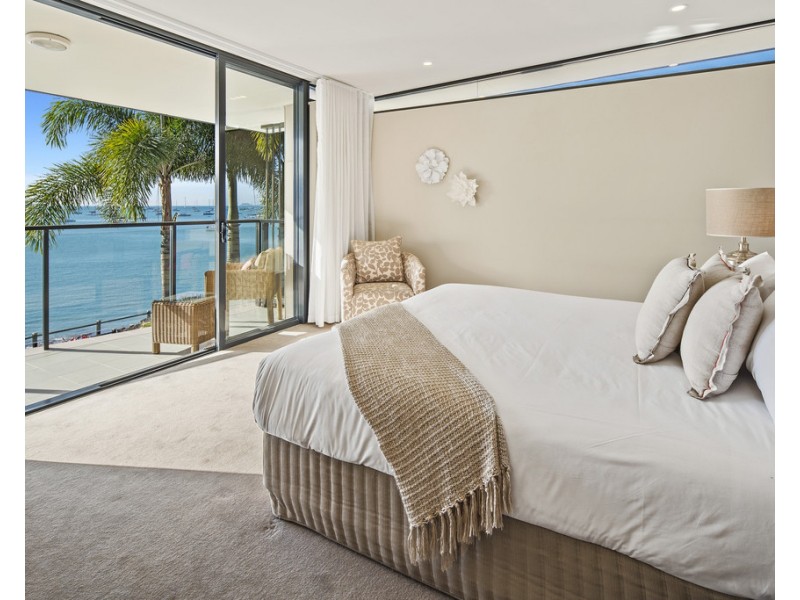 30/11 Altmann Avenue, Cannonvale QLD 4802