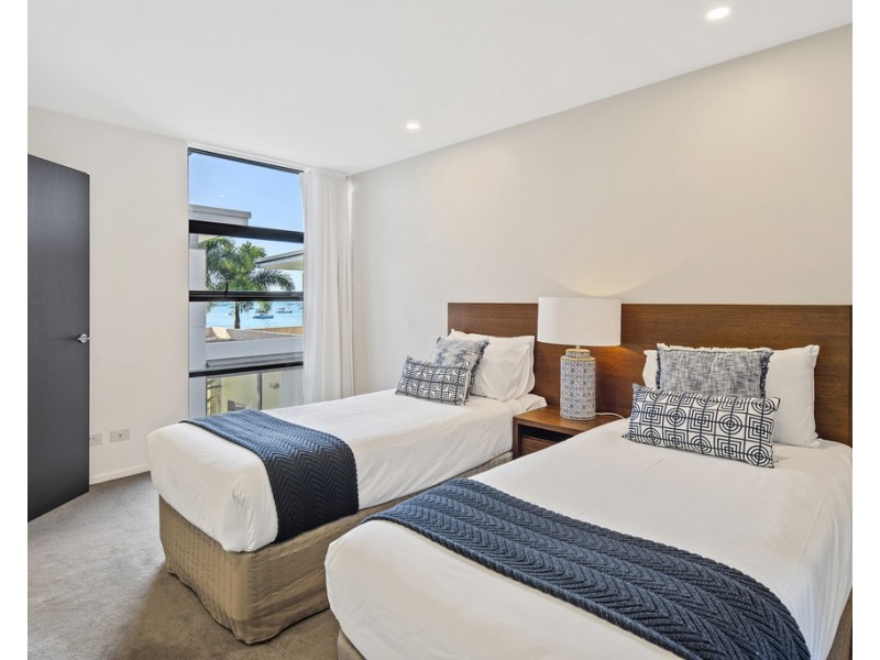 30/11 Altmann Avenue, Cannonvale QLD 4802