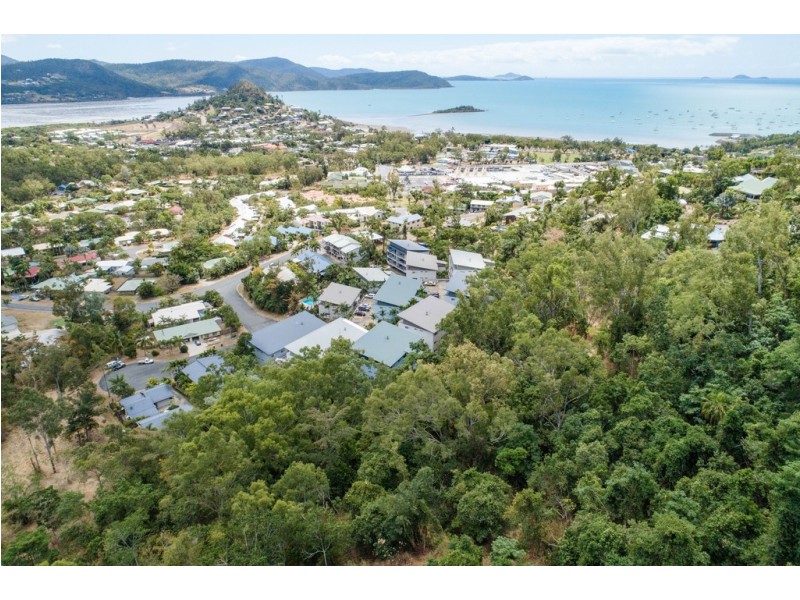 13 Deloraine Close, Cannonvale QLD 4802