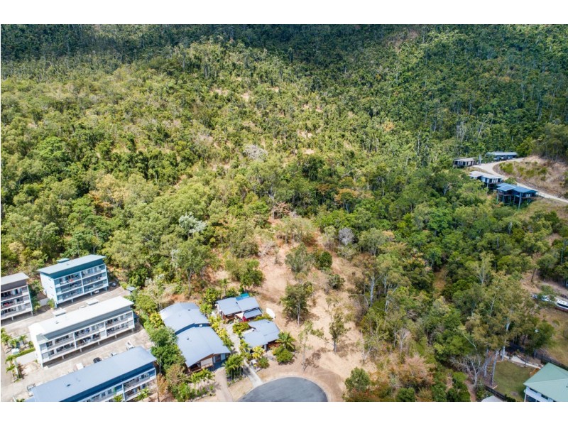 13 Deloraine Close, Cannonvale QLD 4802