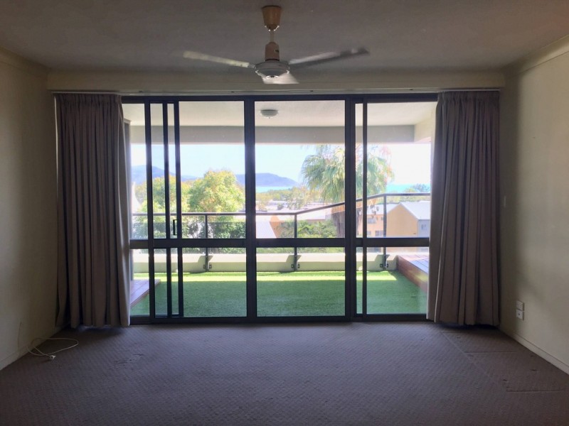 17/2 Eshelby, Cannonvale QLD 4802