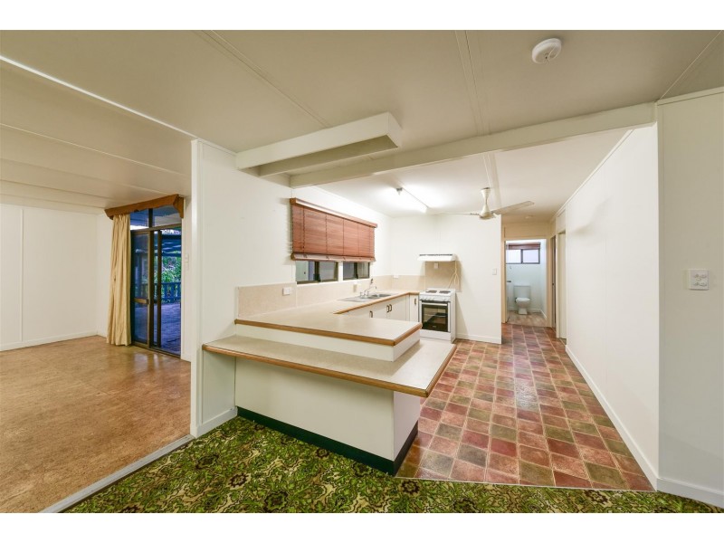 12 Atkinson Street, Proserpine QLD 4800