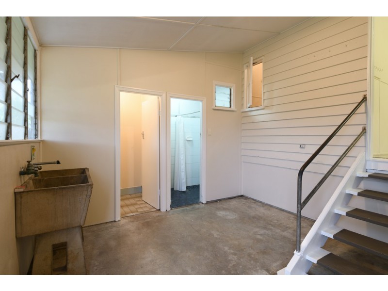 25 Ruge Street, Proserpine QLD 4800