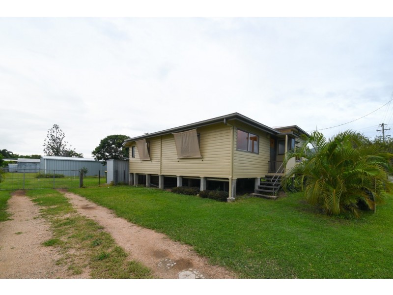 25 Ruge Street, Proserpine QLD 4800