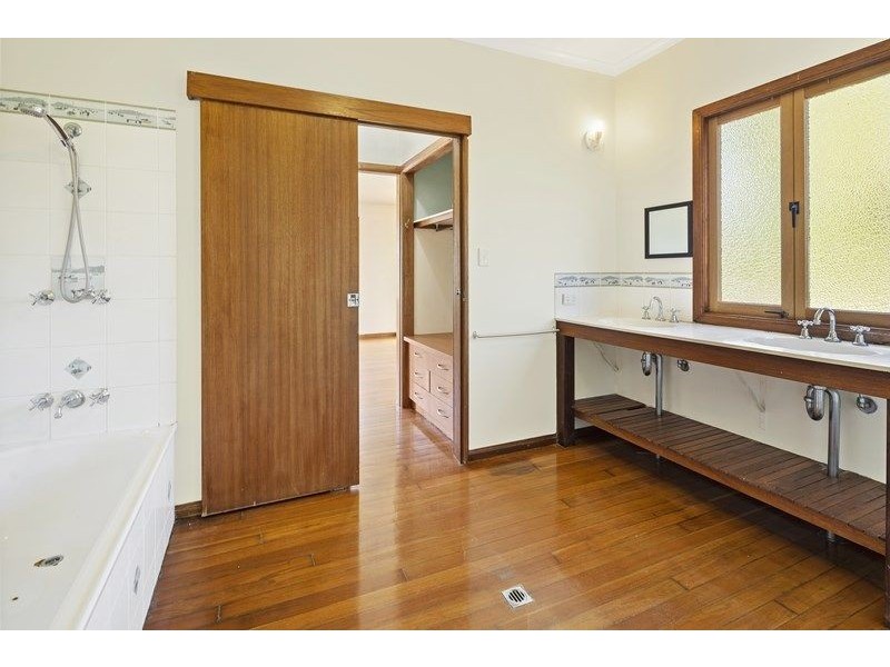 23 Daydream Court, Cannonvale QLD 4802