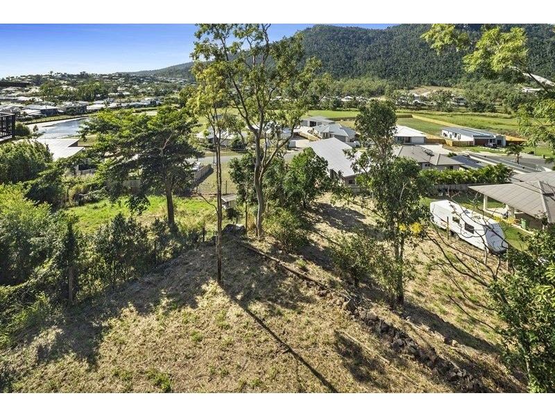 23 Daydream Court, Cannonvale QLD 4802