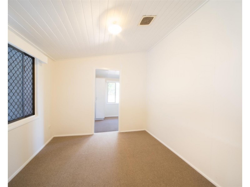 17 Fuljames Street, Proserpine QLD 4800