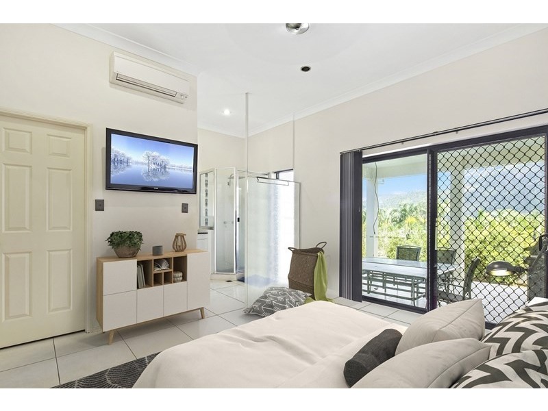 11 Armada, Jubilee Pocket QLD 4802