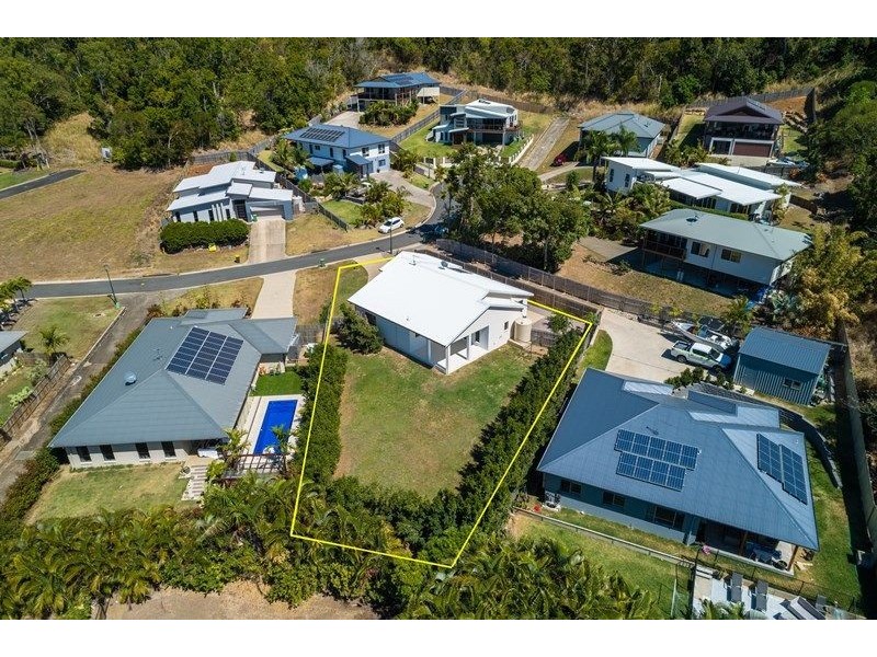 11 Armada, Jubilee Pocket QLD 4802