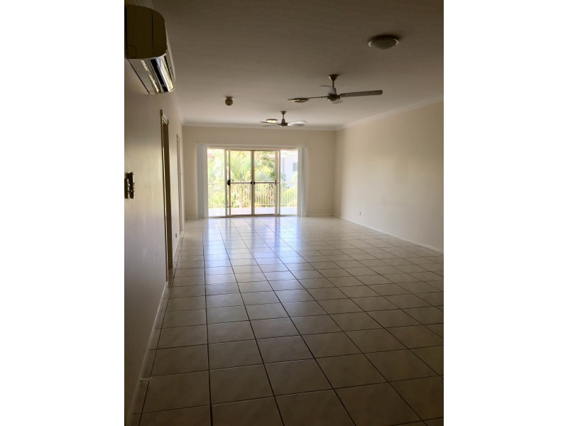 90/21 Shute Harbour Road, Cannonvale QLD 4802