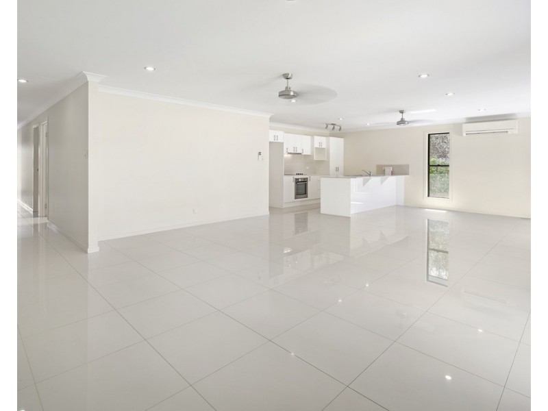 53 Endeavour Circuit, Cannonvale QLD 4802