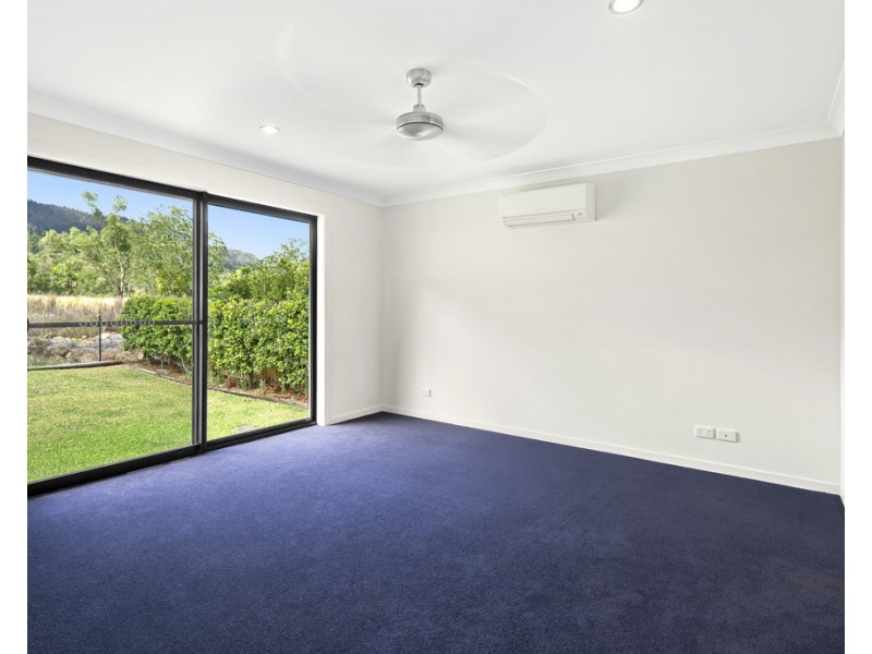 53 Endeavour Circuit, Cannonvale QLD 4802