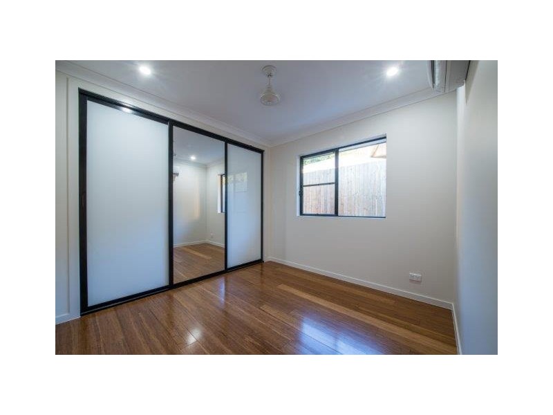 15 Pearl Street, Cannonvale QLD 4802