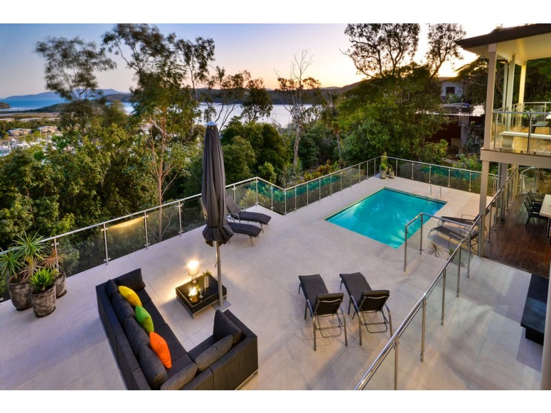 The Vue Dianella Close, Hamilton Island QLD 4803