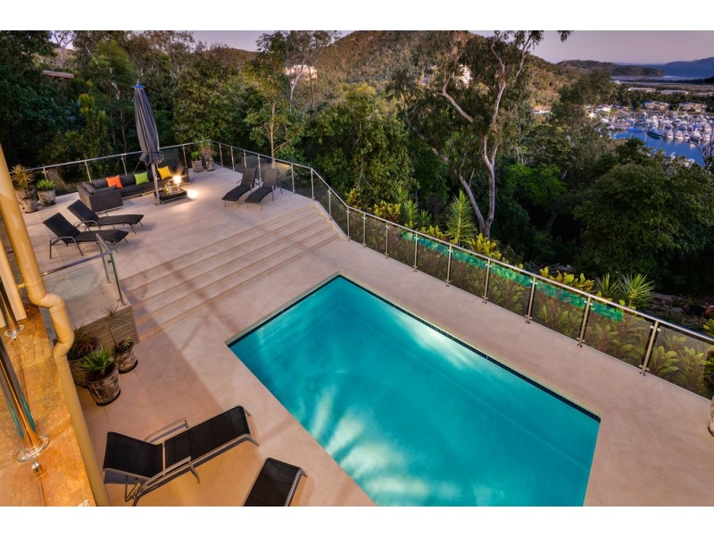 The Vue Dianella Close, Hamilton Island QLD 4803