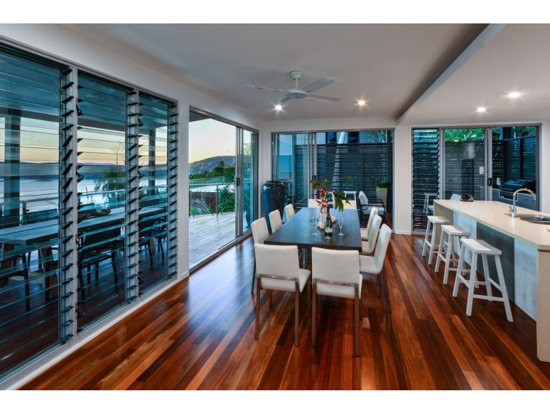 The Vue Dianella Close, Hamilton Island QLD 4803