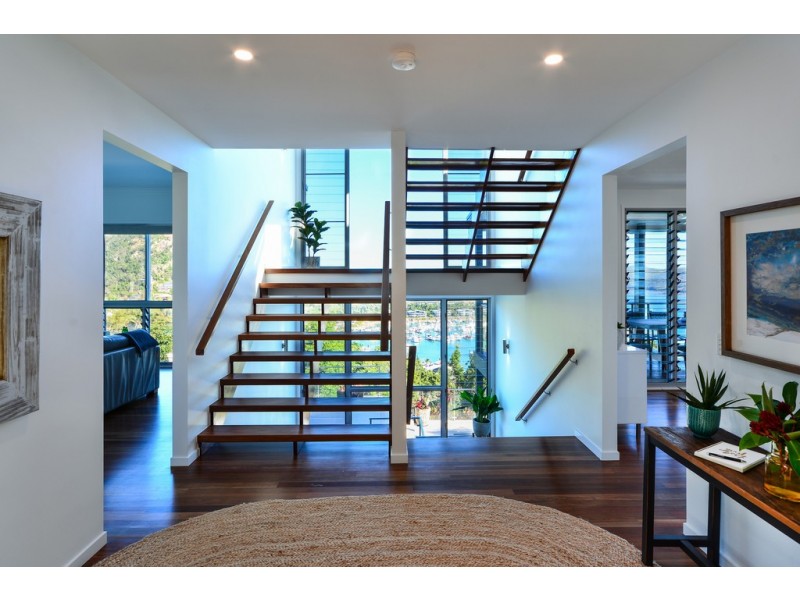 The Vue Dianella Close, Hamilton Island QLD 4803