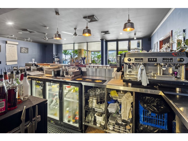 F8/33 Port Drive, Walter’s Lounge, Airlie Beach QLD 4802