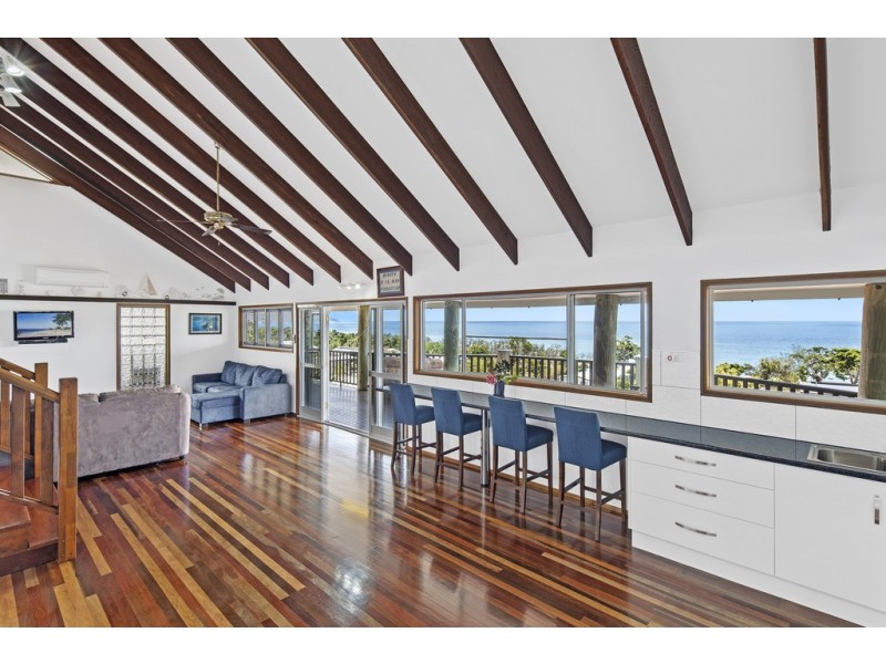 17 Roseric Crescent, Hideaway Bay QLD 4800