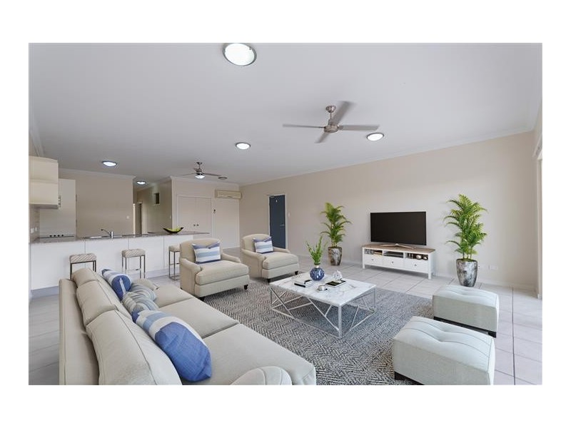 61/21 Shute Harbour Road, Cannonvale QLD 4802