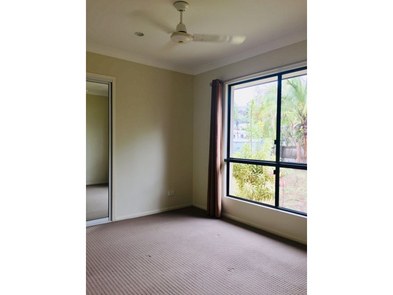 1/46 Banksia Court, Cannonvale QLD 4802