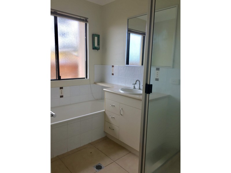 1/46 Banksia Court, Cannonvale QLD 4802