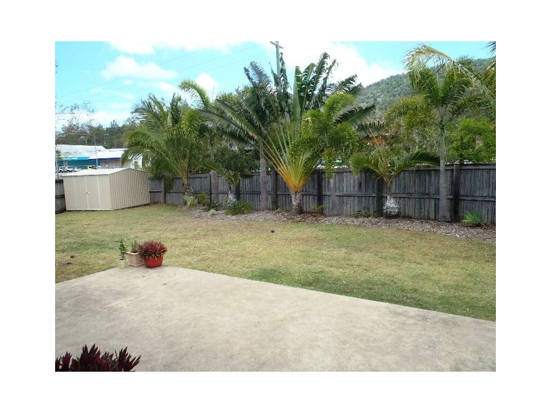 1/46 Banksia Court, Cannonvale QLD 4802