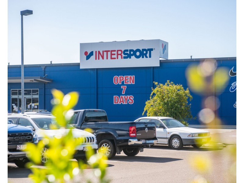 Reef Plaza Cnr Shute Harbour Rd/Paluma Rd, Cannonvale QLD 4802