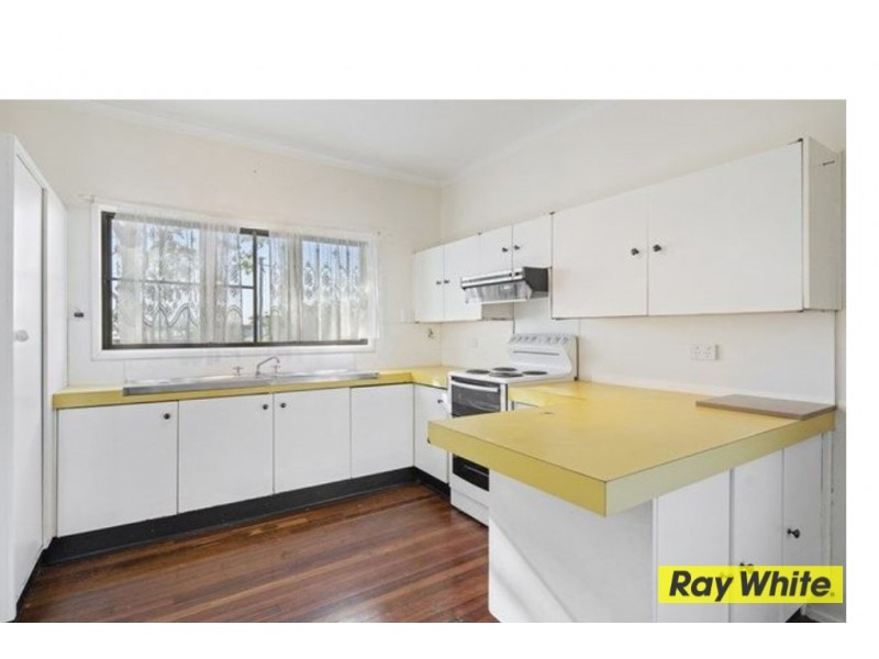 7 Atkinson Street, Proserpine QLD 4800