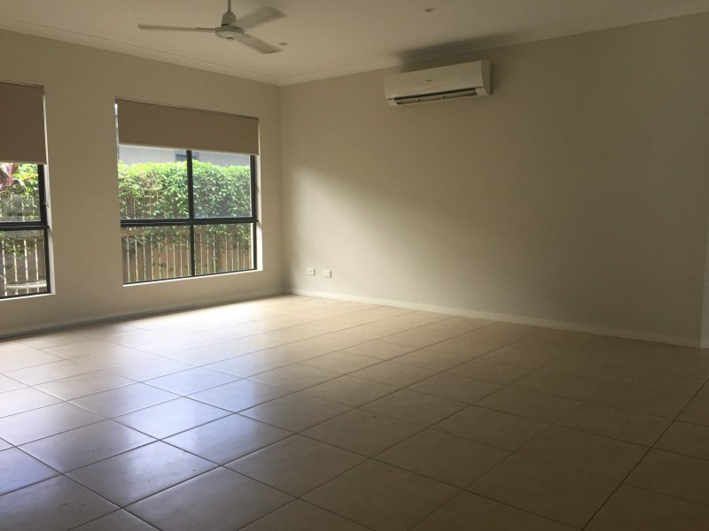 9 Twin Creek Court, Cannonvale QLD 4802