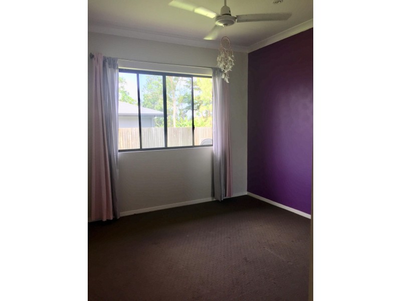 9 Twin Creek Court, Cannonvale QLD 4802