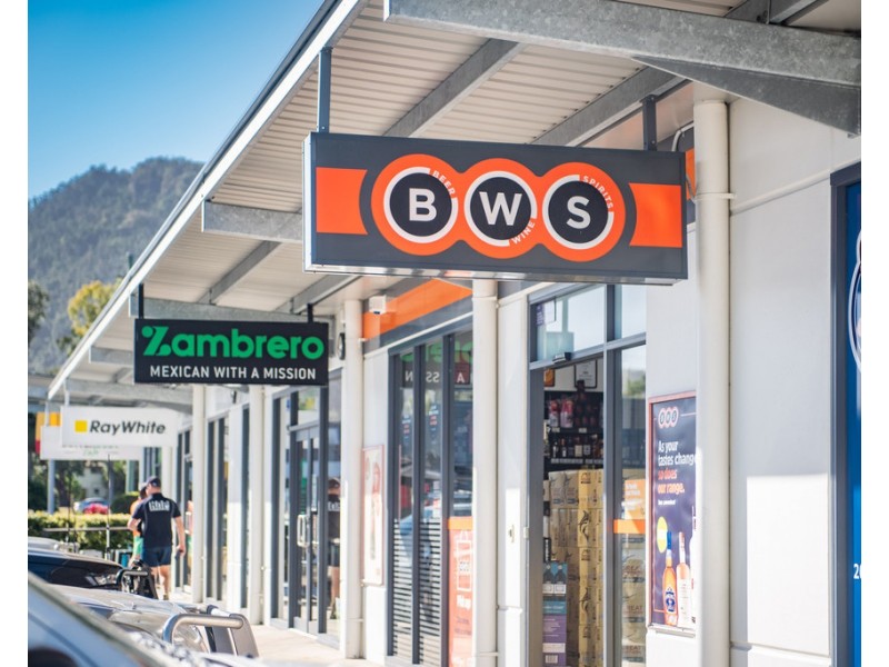 Reef Plaza Cnr Shute Harbour Rd/Paluma Rd, Cannonvale QLD 4802