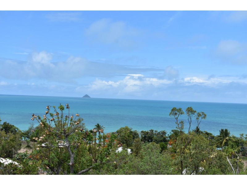 9 Armit Court, Hideaway Bay QLD 4800