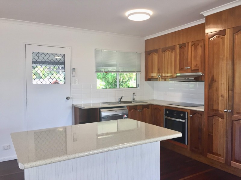 23 Lamond Street, Airlie Beach QLD 4802