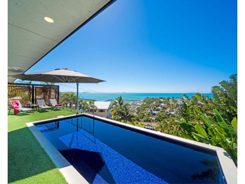 13 Kara Crescent, Airlie Beach QLD 4802