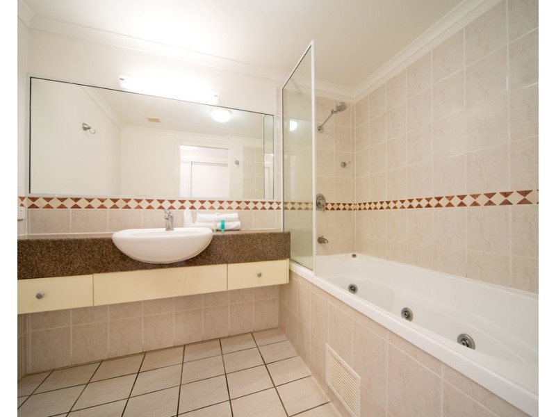 16/18 Golden Orchid Drive, Airlie Beach QLD 4802